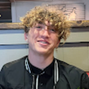 Meet your Posher, Joshua